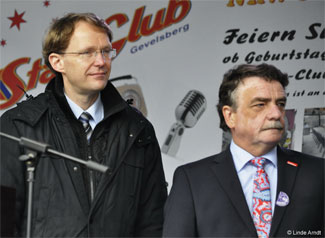 Bürgermeister Claus Jacobi und Minister Michael Groschek    Foto: © Linde Arndt 